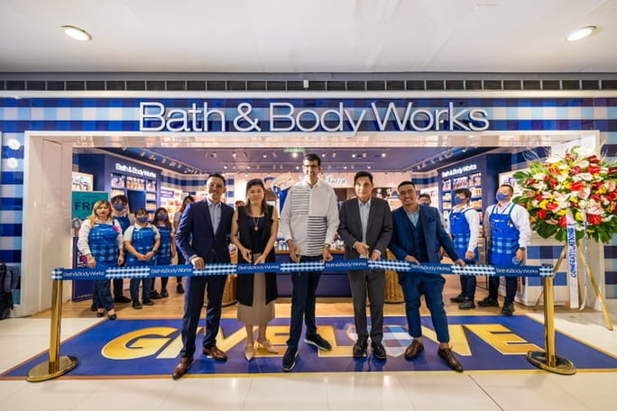 Bath & Body Works opens first PH store in Megamall